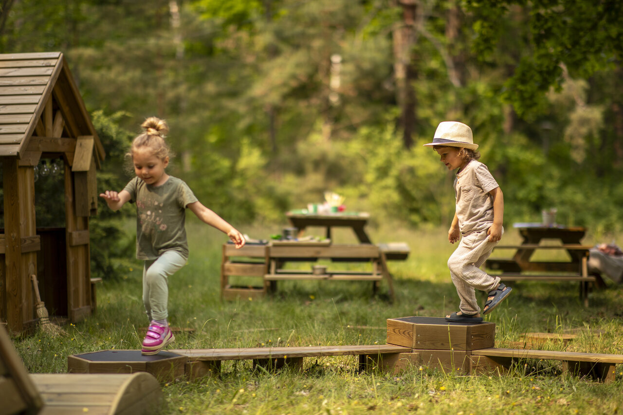 Kompletny przewodnik po nowej edycji programu Aktywne Place Zabaw 2026 – zasady, cele, wymagania.