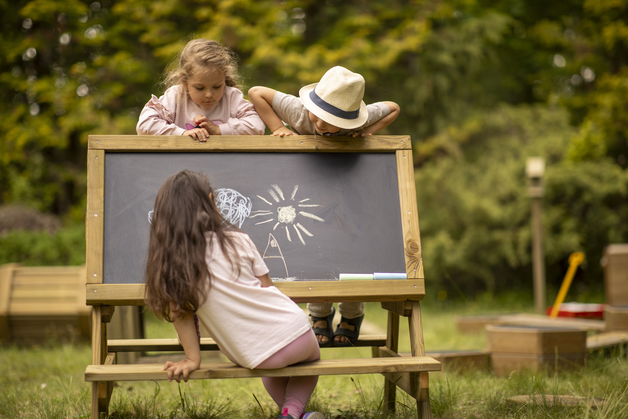 Aktywne Place Zabaw 2026 - strefa zabaw plastycznych
